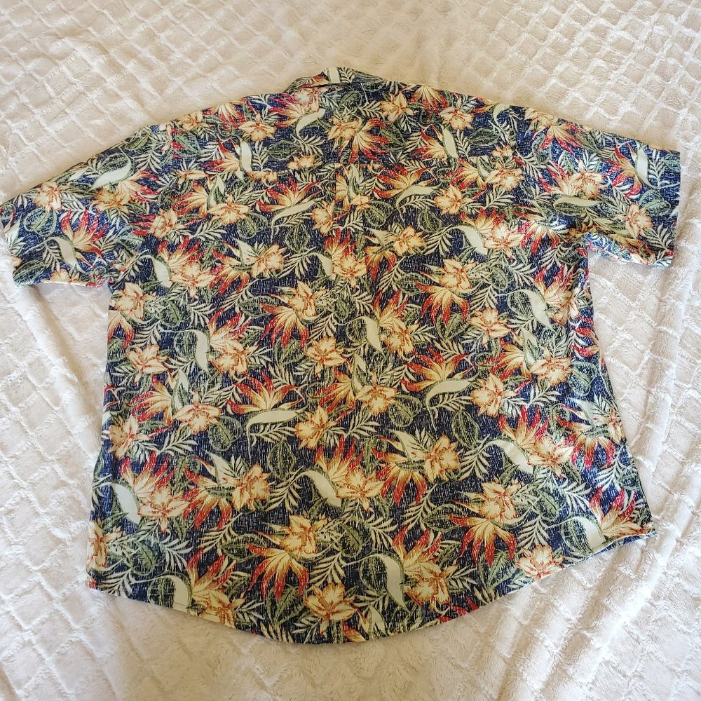 Natural Issue Button Down - Picture 2 of 6